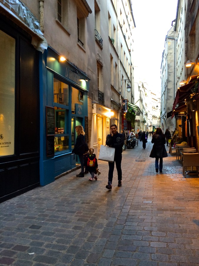 rue de rosiers