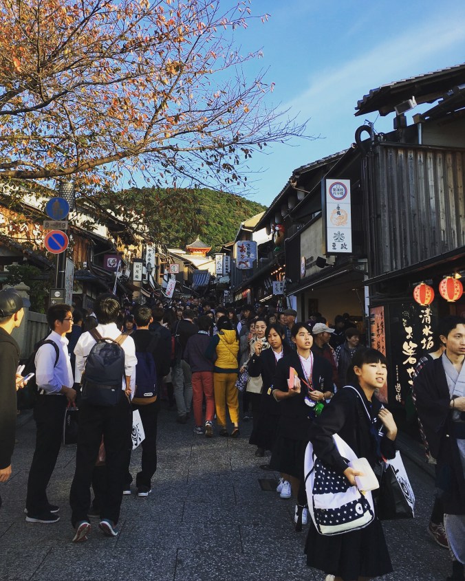 heading to kiyomizu